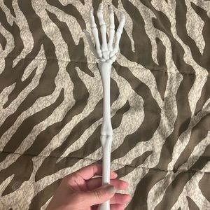 ⭐️🌴Halloween Skeleton Hand